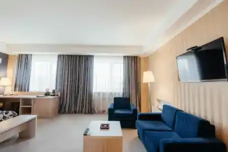 Avrora Business - 84