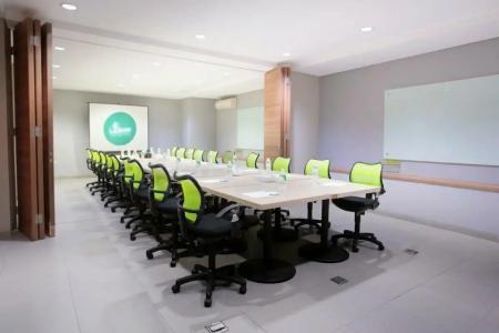 LeGreen Suite Sudirman - 39