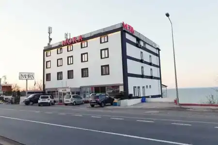 Mora - 0