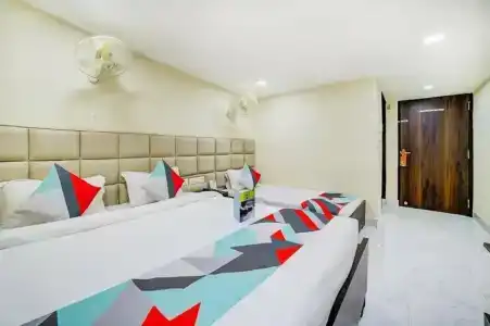 KYD Guest House - 11