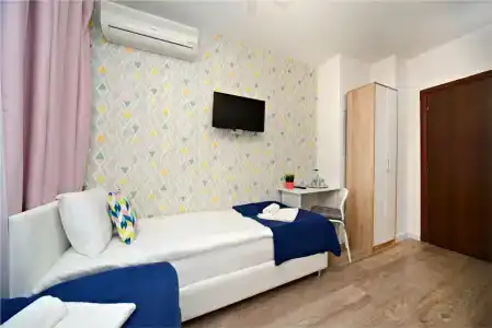 Orange Vorobyovy Gory - 12