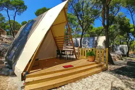 Arena One 99 Glamping - 4