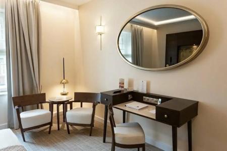 Mamaison le Regina Boutique - 49