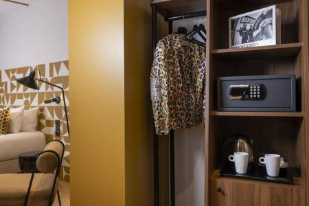 Paris Art Quartier Latin by Malone - 28