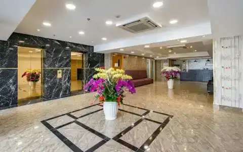 Emerald Central - 4