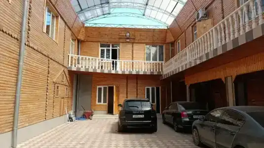 Veronika - 38