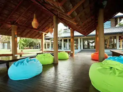 Amaranthe Bay Resort & Spa - 14
