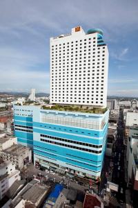 Lee Gardens Plaza - 0