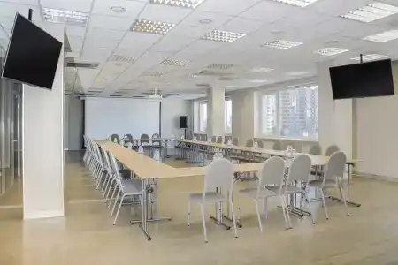 Holiday Inn, an IHG - 45