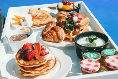 International Casino & Tower Suites - 91