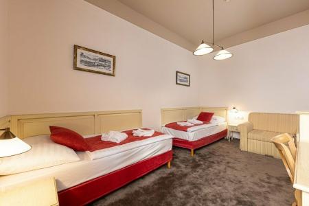 Bazilika alatt Panzió - 71