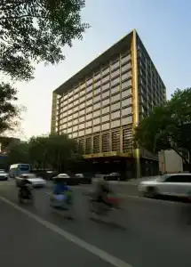 Waldorf Astoria - 82