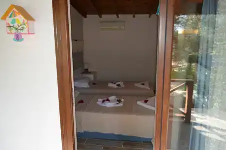 Lagoon Boutique - 22