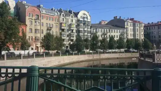 Simple Bon Voyage - 37