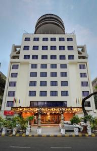 The Ambassador, Marine Drive, Mumbai - 29