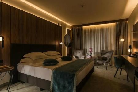 Rosslyn Central Park Sofia - 87