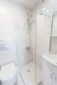 Bucoleon by Cheers - 89