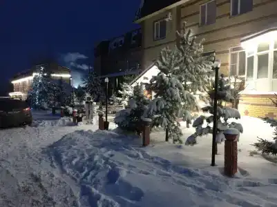 Gostinichnyij Kompleks 7 I Ya - 16