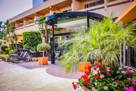 Valentin Reina Paguera - Adults Only - 14