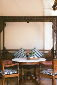 Honeymoon Guesthouse - 24