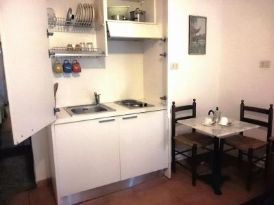 Vatican Rooms Guest House - 45