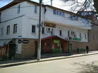Застава - 33