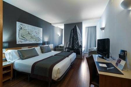 Catalonia Plaza Catalunya - 72