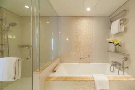 Ascott - 44
