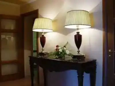 Gloria Business - 83