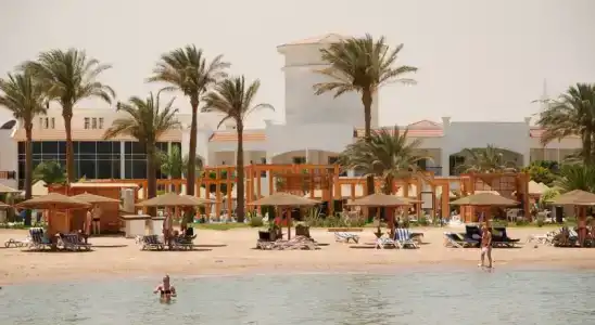 Sunrise Alma Bay Resort - 79