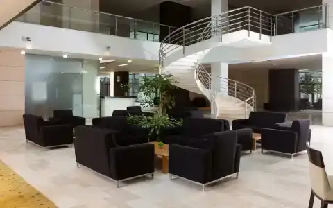 Holiday Inn, an IHG - 36