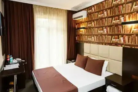 Marton Business - 15