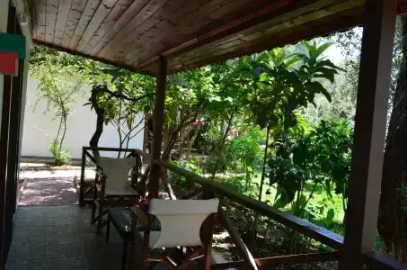 Lagoon Boutique - 36