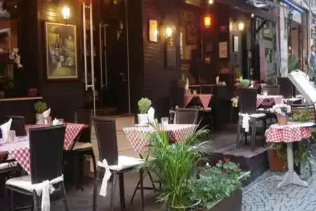 Adora Cafe & Restaurant - 13