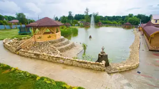 Zolotaya Rybka Resort - 1