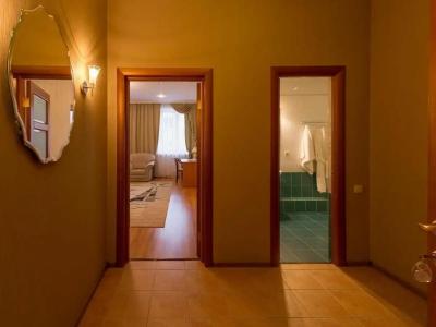 DezhaVyu Mini-Hotel - 20