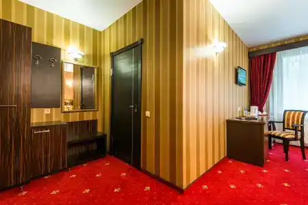 M-Otel' - 76