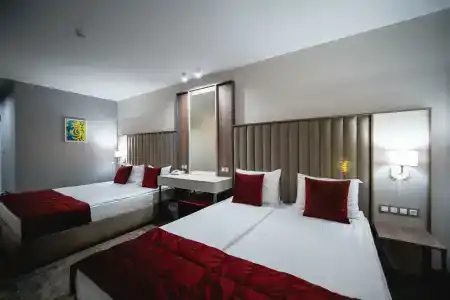 Saint George & Medical Spa - 4