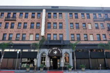 H by H Hospitality - 89
