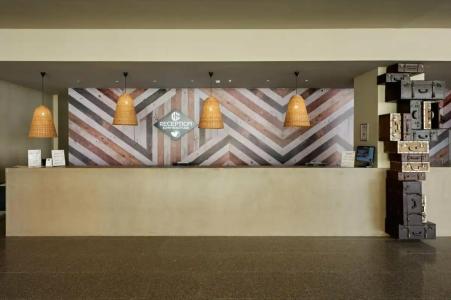 Sunny Beach Club — Adults only over 16 - 32