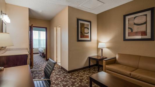 Stay Express Inn & Suites Houston Hobby Airport - 5