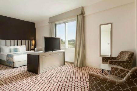 Ramada By Wyndham Soma - 54