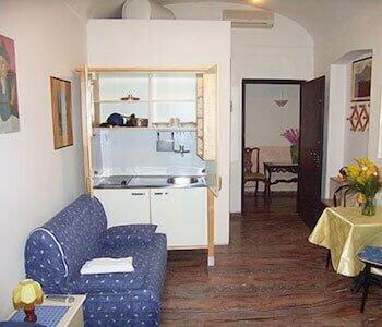 Vatican Rooms Guest House - 27
