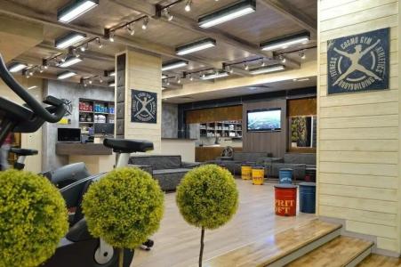 Cosmopolitan & Wellness - 69