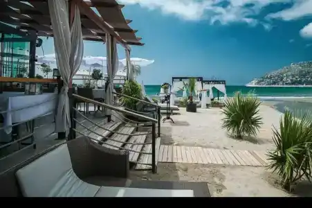 Sun by En VIE Beach - 0