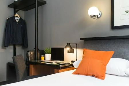 Malcom and Barret - 44