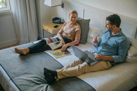 Catalonia Boulevard - 83