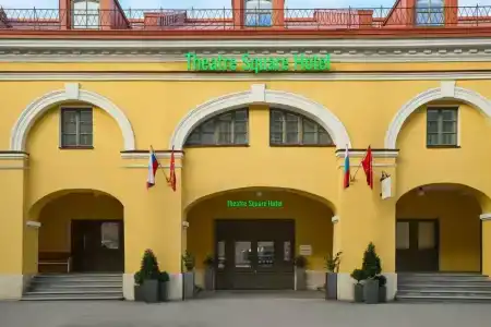 Holiday Inn St Petersburg - Theatre Square - 1