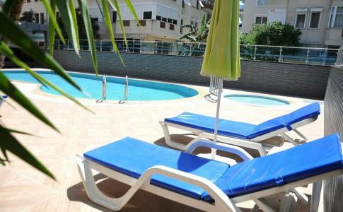 Cleopatra King Apart - 15