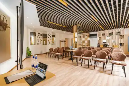 Дипломат - 17